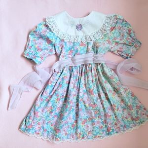 Vintage girl dress